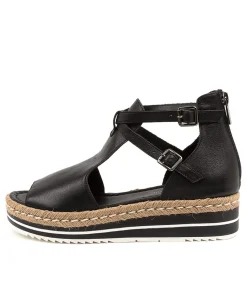 Alexys Black Leather