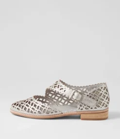 Alikam Silver Crackle Leather Flat Shoes
