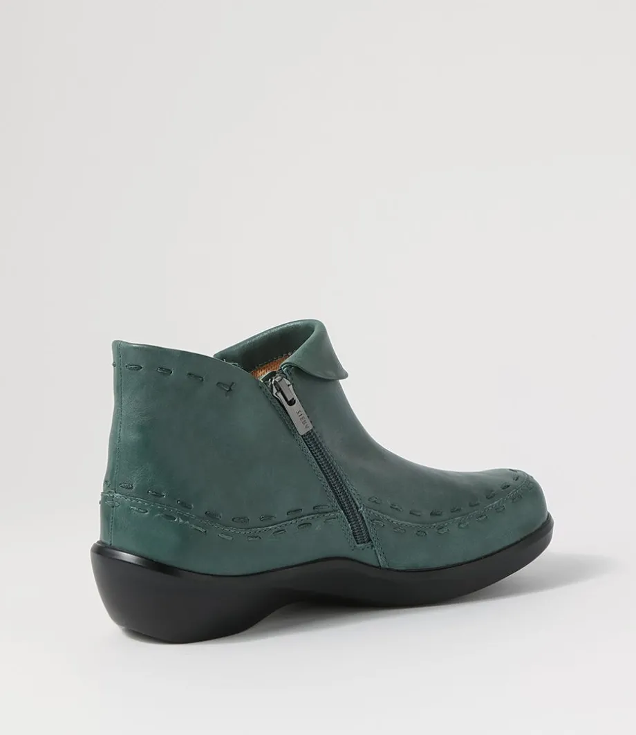 Alliee Xw Dark Emerald Leather Ankle Boots