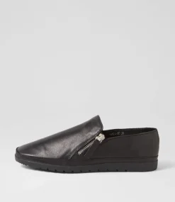 Ashli Black Leather Flat Shoes