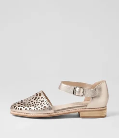 Averate Platino Leather Flat Shoes