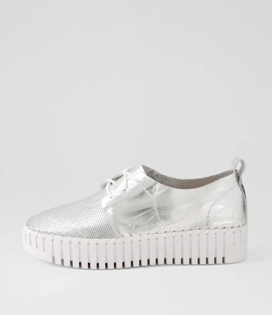 Batu Silver Shine Leather Sneakers