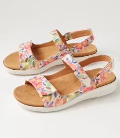 Benji Xw Orange Floral White Leather Sandals