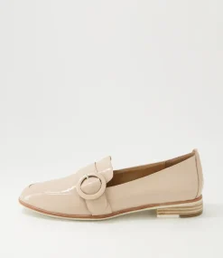 Benza Latte Wrinkle Patent Leather Flat Shoes