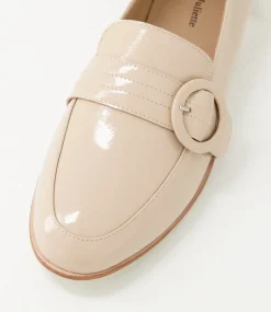 Benza Latte Wrinkle Patent Leather Flat Shoes