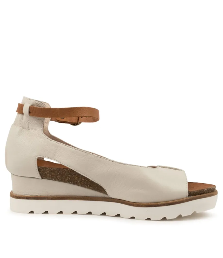 Brayan Nougat-Dk Tan Lea