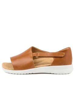 Brenan Xw Tan-White Leat