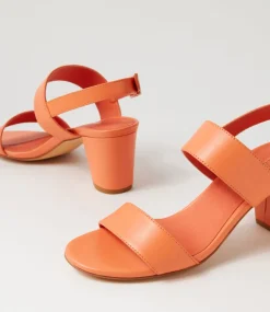 Calons Cantaloupe Leather Sandals