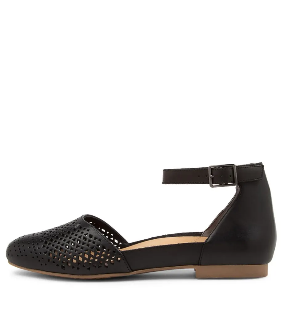 Camay Xf Black Leather Flat Shoes
