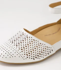 Camay Xf White Leather Flat Shoes