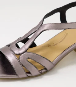Caracas W Pewter Leather Sandals