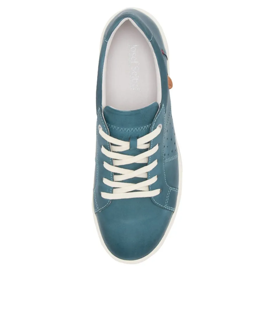 Caren 01 Azur Leather Sneakers