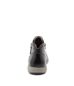 Caren 09 Black Leather