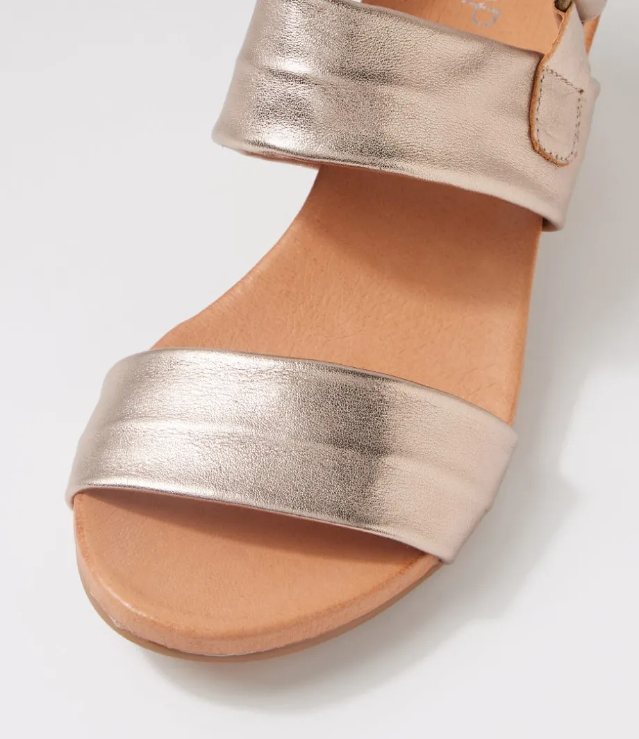 Cartha Champagne Leather Sandals