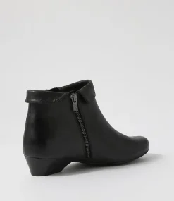 Cathal Xw Black Leather Ankle Boots