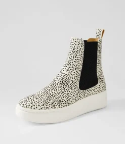 Chelsea City Snow Leopard Pony Chelsea Boots