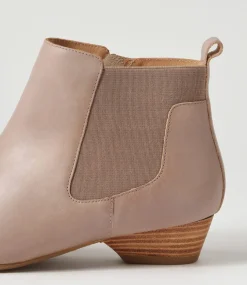 Chelsine Xw Smoke Leather Chelsea Boots