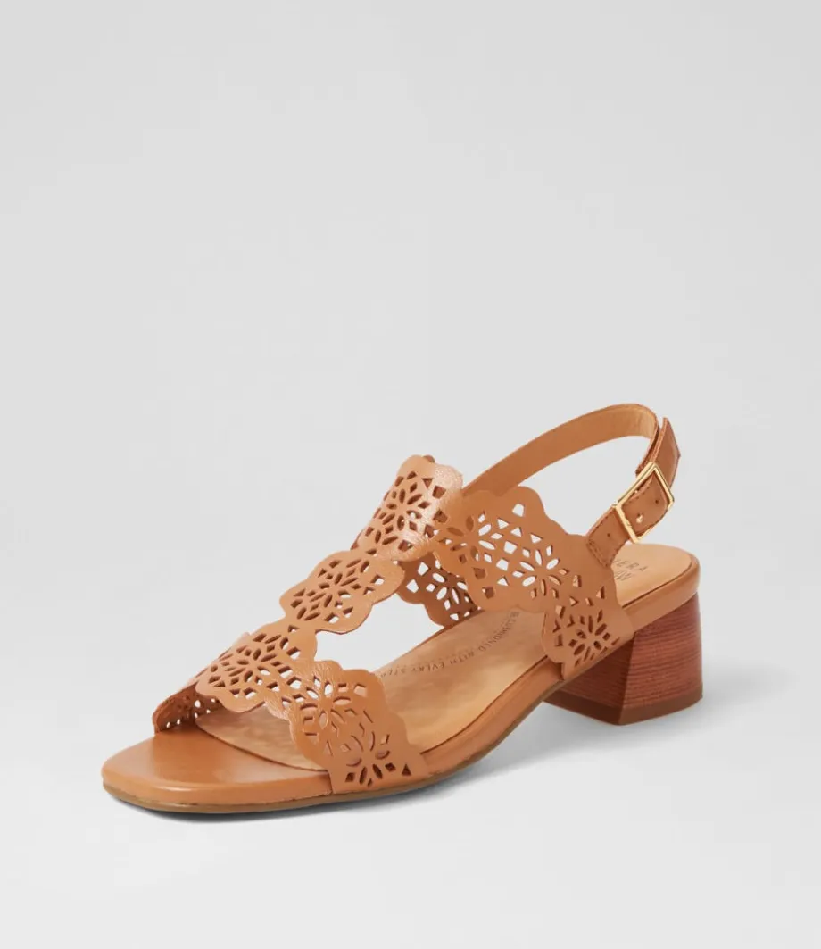 Coachy W Tan Leather Sandals