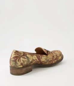 Corina Vintage Metal Floral Leather Loafers