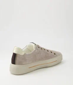 Courtyard 02 Moon Platinum Suede Sneakers