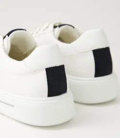 Courtyard 402 Weiss Schwarz Leather Sneakers