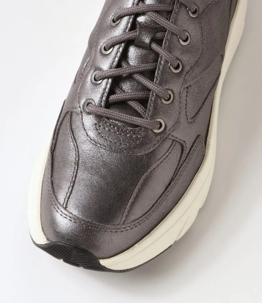 D Diamanta A Gun Leather Sneakers