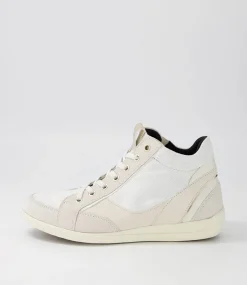 D Myria A Off White Suede Leather Sneakers