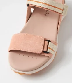 D Sorapis Grip B Peach Beige Suede Sandals