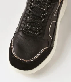 D Spherica C Black Off White Leather Sneakers