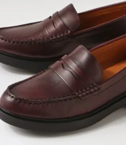 D Spherica Ec1 A Dark Burgundy Leather Loafers