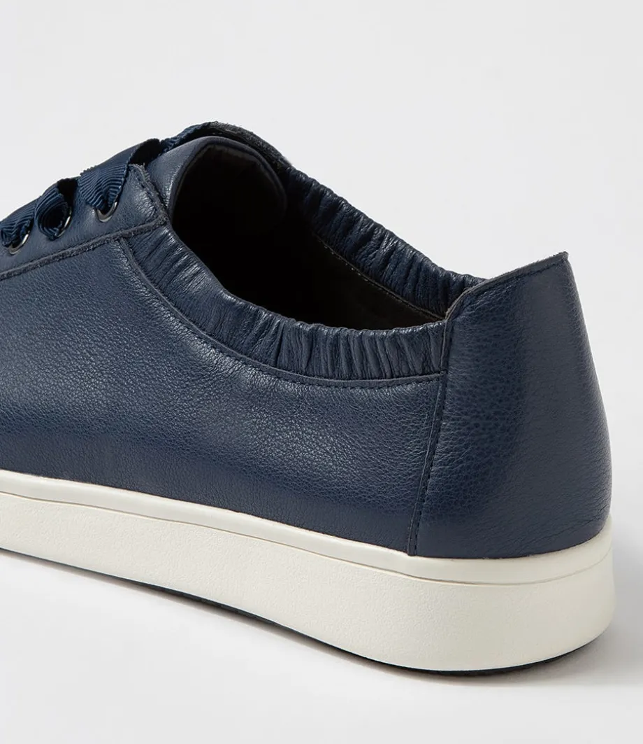 Doha Xf Navy White Leather Sneakers