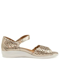 Dusty W Pale Gold Leather