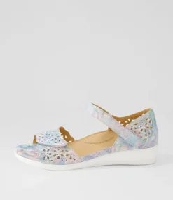 Dusty W Pastel Metal Leather Sandals