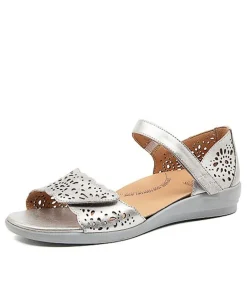 Dusty W Silver Leather