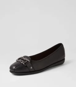 Elisse Black Leather Ballet Flats