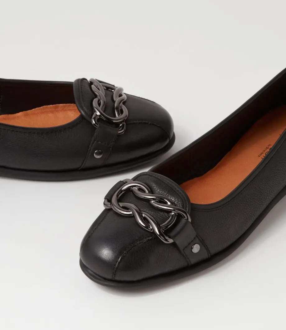 Elisse Black Leather Ballet Flats