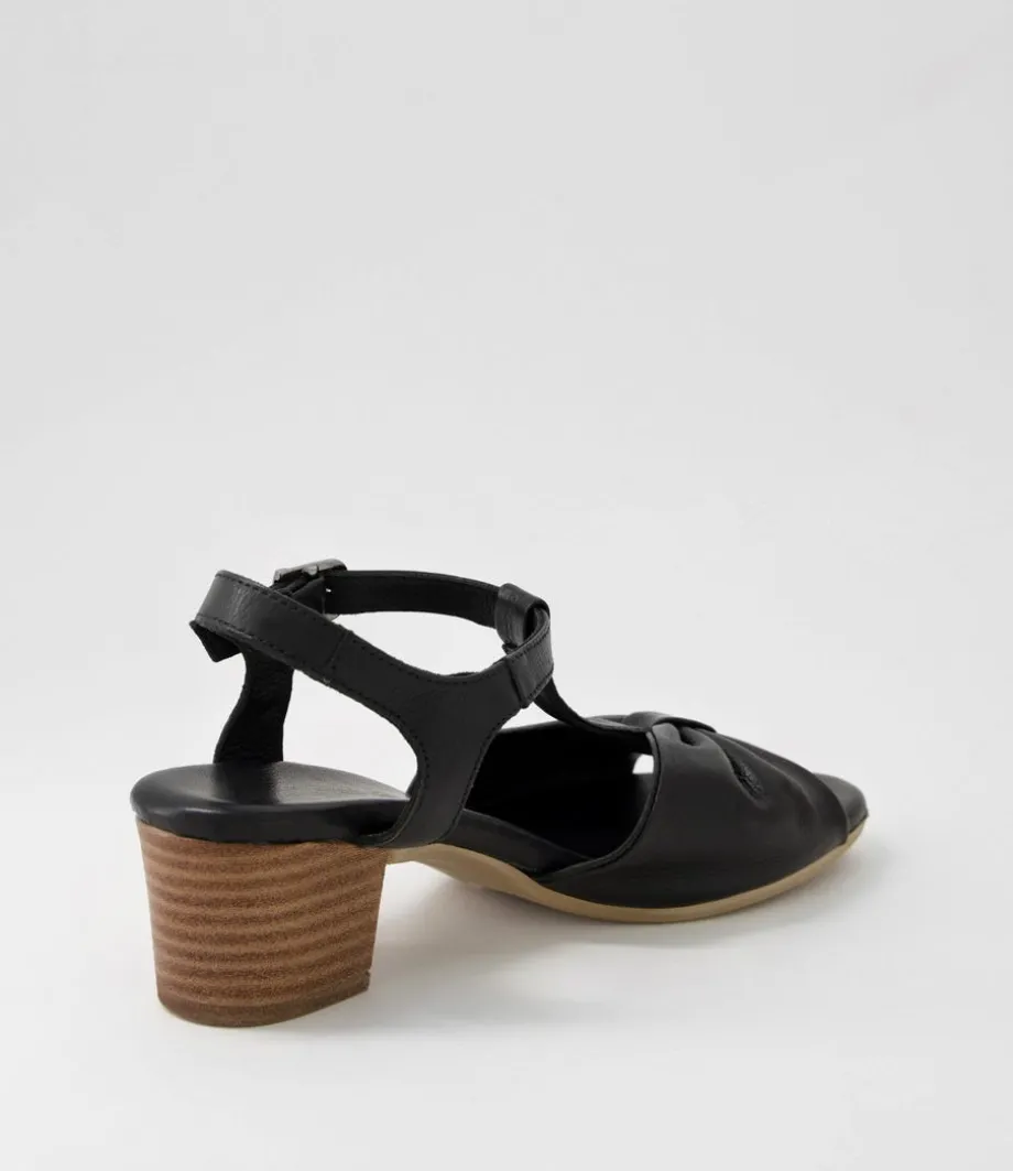 Emin Black Leather Sandals