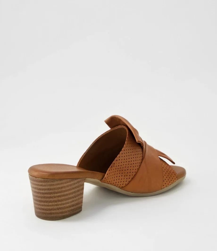 Enom Tan Leather Sandals