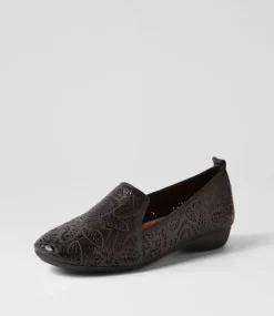 Errin Black Leather Loafers