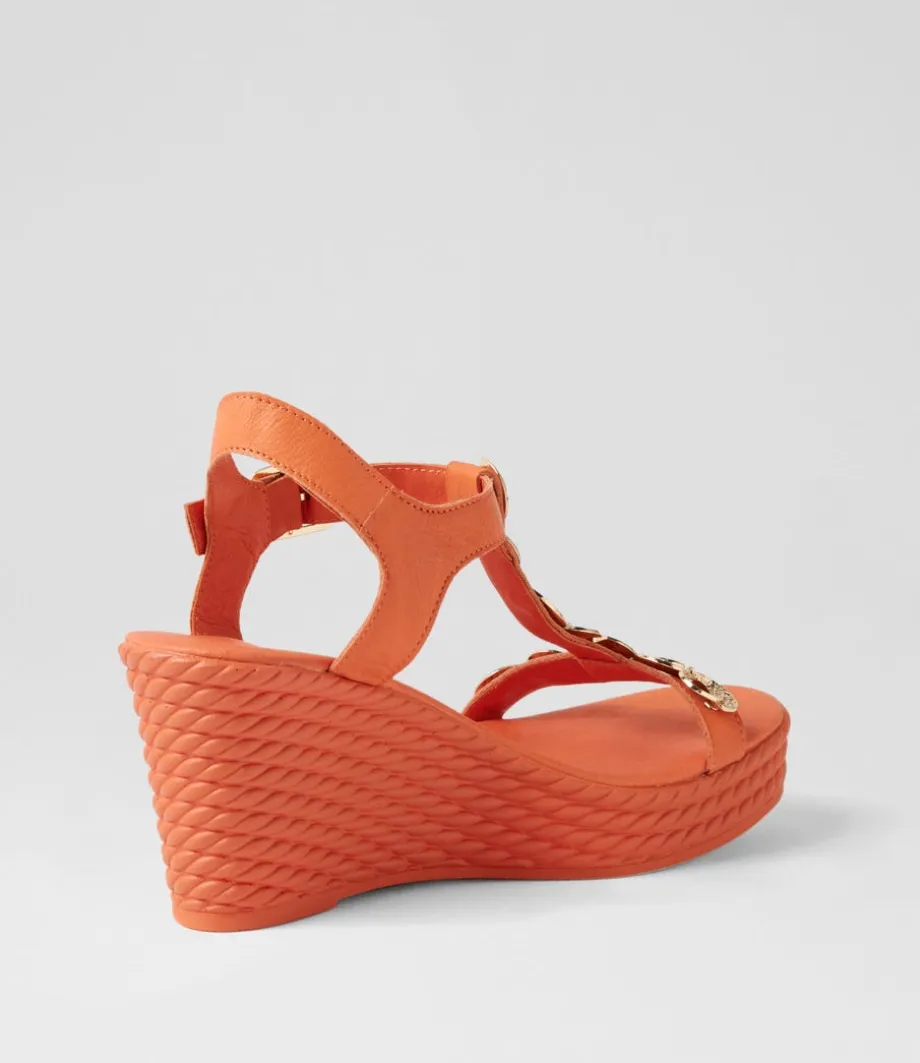 Evry Bright Orange Gold Leather Sandals