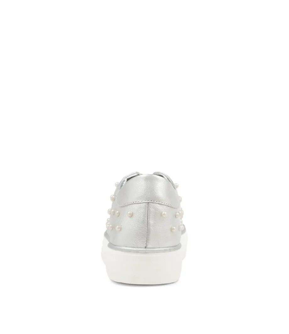 Faif Silver Leather Sneakers