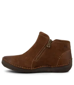 Fergey 94 Castagne Leather Ankle Boots