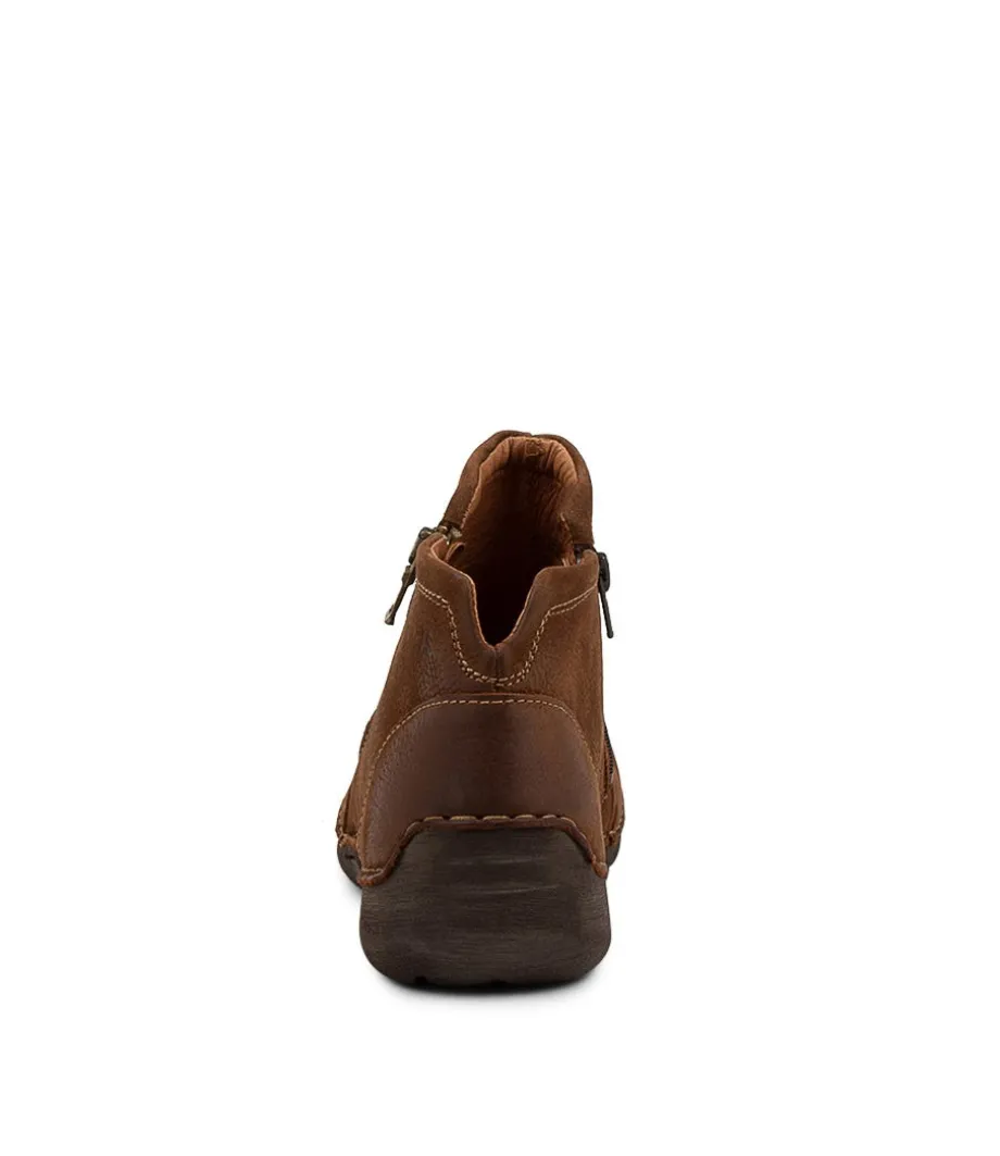 Fergey 94 Castagne Leather Ankle Boots