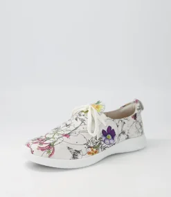 Finar Xf White Fields Leather Sneakers