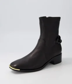 Firat Black Leather Ankle Boots