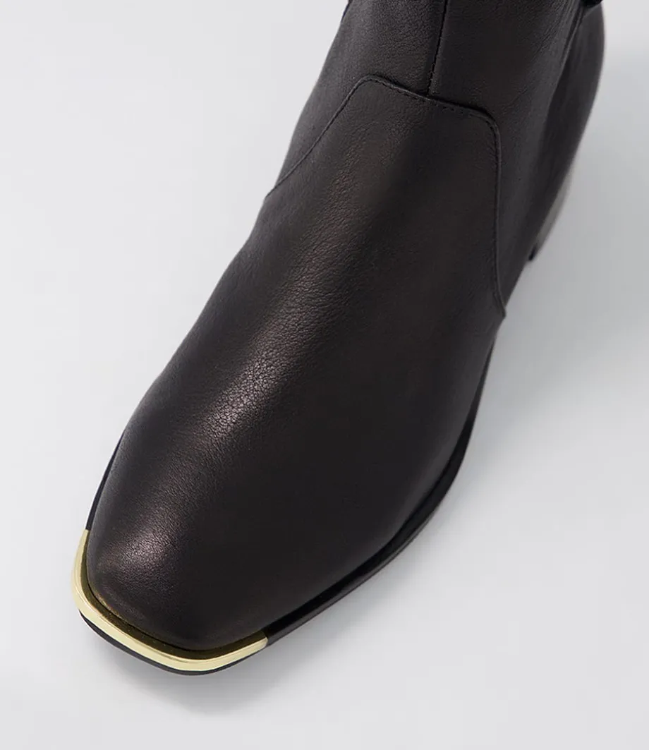 Firat Black Leather Ankle Boots