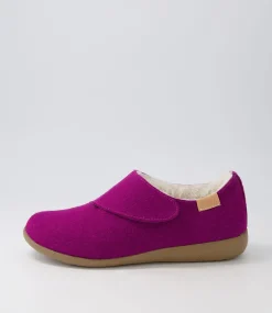 Fliss Xw Dark Fuchsia Fabric Flat Shoes