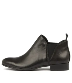 Foe Black Leather