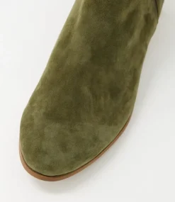 Foe Olive Suede Chelsea Boots