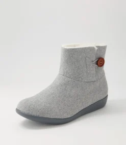 Frilla Xw Grey Beige Fur Fabric Slippers